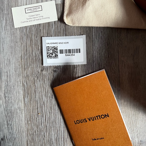 Louis Vuitton Vaugirard Monogram Flap Bag Crossbody Shoulder Designer Purse Noir - Picture 3 of 14